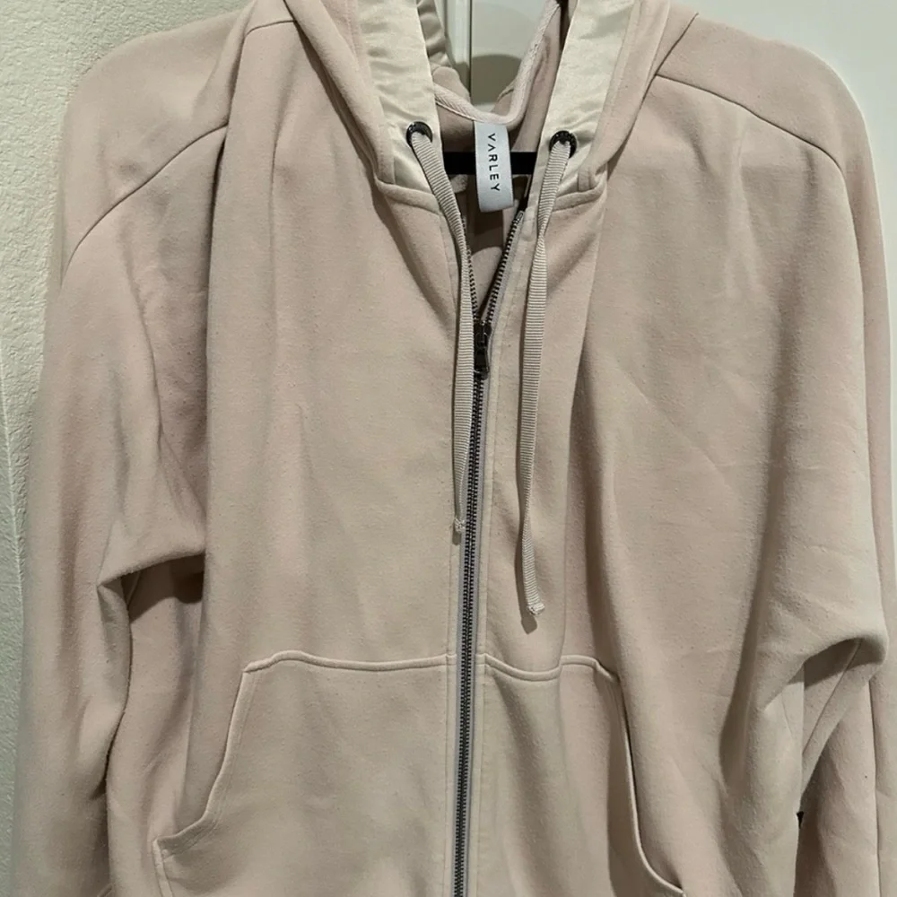 Varley Full Zip Oversized Hoodie - Picture 12 of 12